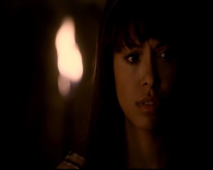 VampireDiariesWorld-dot-org_4x22TheWalkingDead2255.jpg