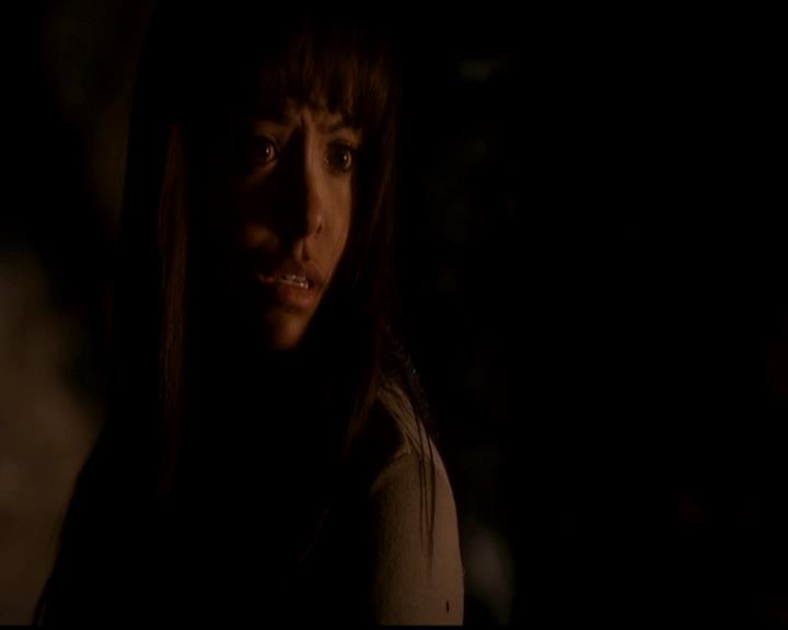 VampireDiariesWorld-dot-org_4x22TheWalkingDead2265.jpg
