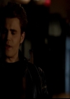 VampireDiariesWorld-dot-org_4x22TheWalkingDead1988.jpg