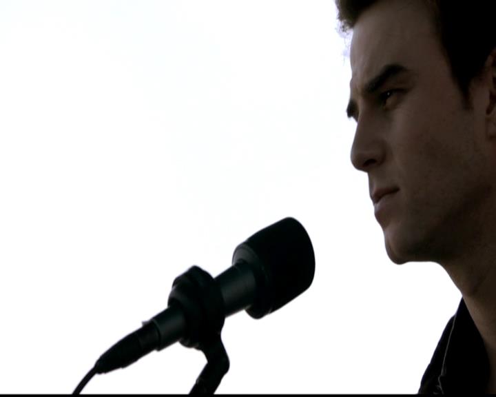 VampireDiariesWorld-dot-org_4x23Graduation0014.jpg