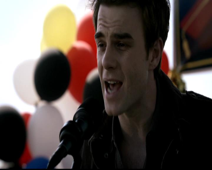 VampireDiariesWorld-dot-org_4x23Graduation0027.jpg