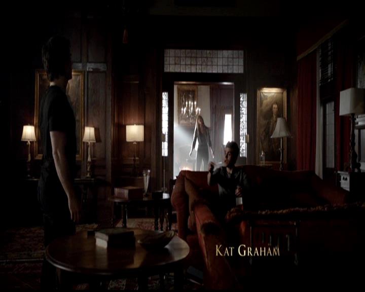 VampireDiariesWorld-dot-org_4x23Graduation0065.jpg