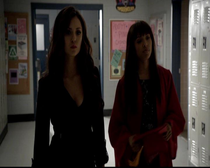 VampireDiariesWorld-dot-org_4x23Graduation0458.jpg