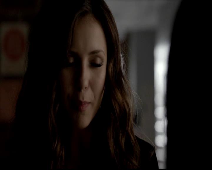 VampireDiariesWorld-dot-org_4x23Graduation0478.jpg