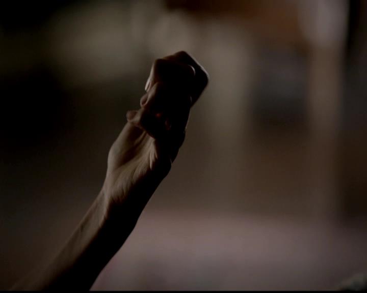 VampireDiariesWorld-dot-org_4x23Graduation0549.jpg
