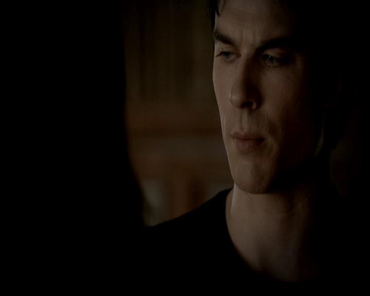 VampireDiariesWorld-dot-org_4x23Graduation0560.jpg