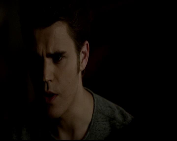 VampireDiariesWorld-dot-org_4x23Graduation0623.jpg