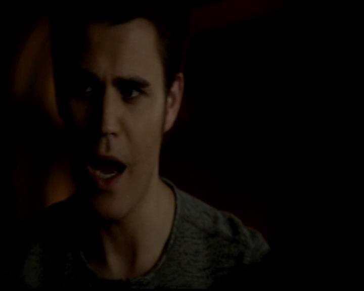 VampireDiariesWorld-dot-org_4x23Graduation0637.jpg