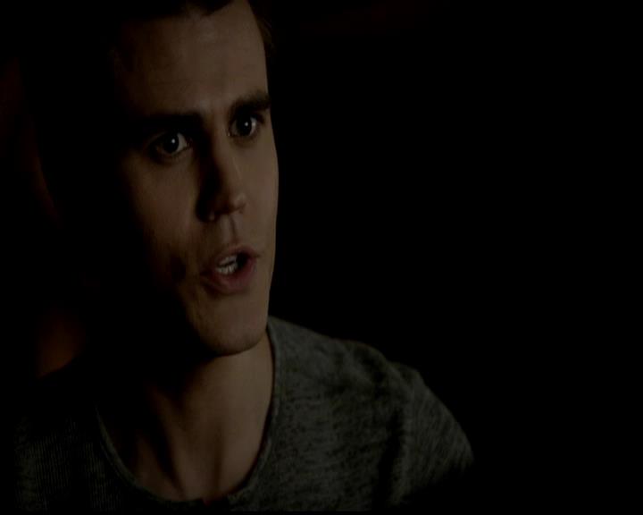 VampireDiariesWorld-dot-org_4x23Graduation0639.jpg