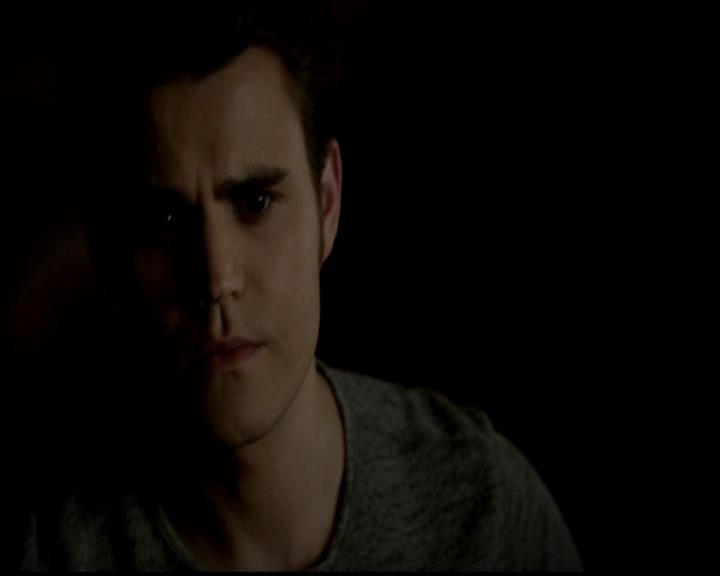 VampireDiariesWorld-dot-org_4x23Graduation0644.jpg