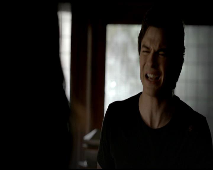 VampireDiariesWorld-dot-org_4x23Graduation0649.jpg