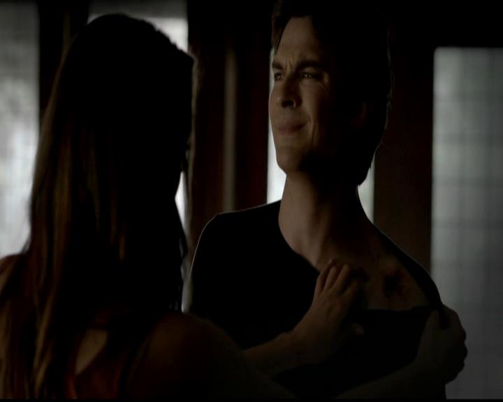 VampireDiariesWorld-dot-org_4x23Graduation0660.jpg