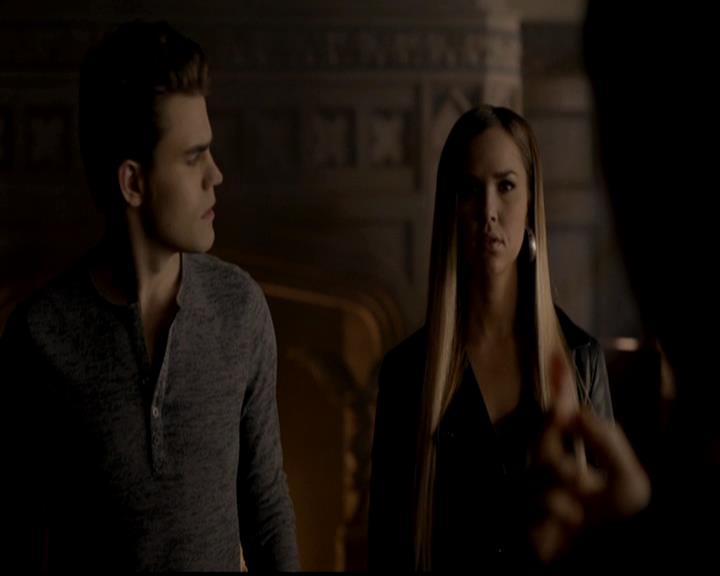 VampireDiariesWorld-dot-org_4x23Graduation0703.jpg