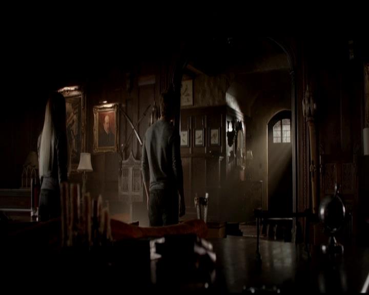 VampireDiariesWorld-dot-org_4x23Graduation0710.jpg