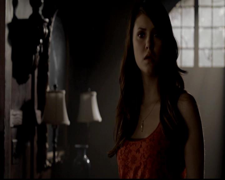 VampireDiariesWorld-dot-org_4x23Graduation0713.jpg