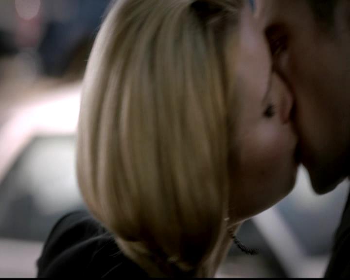 VampireDiariesWorld-dot-org_4x23Graduation0787.jpg