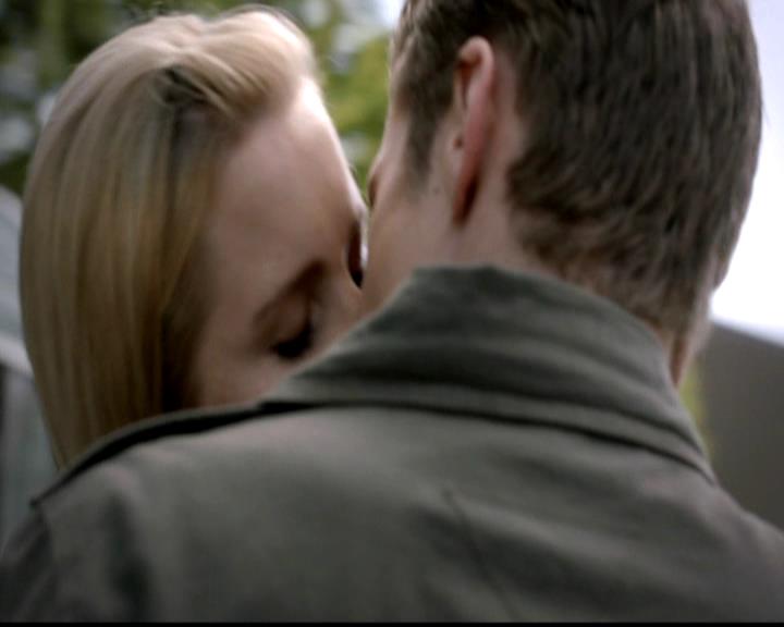 VampireDiariesWorld-dot-org_4x23Graduation0790.jpg