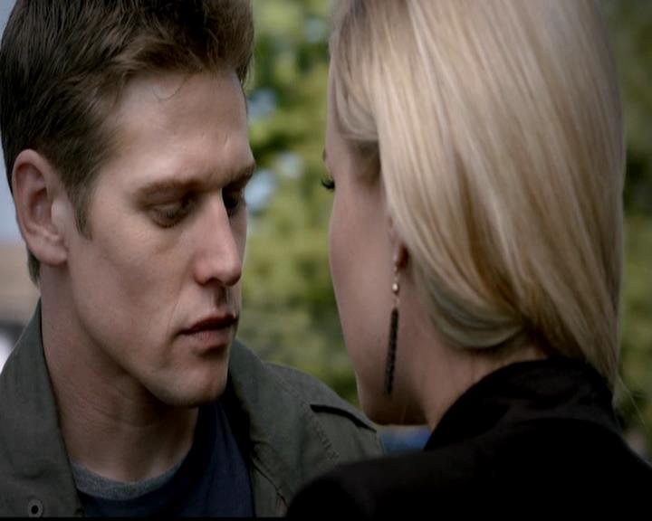 VampireDiariesWorld-dot-org_4x23Graduation0798.jpg
