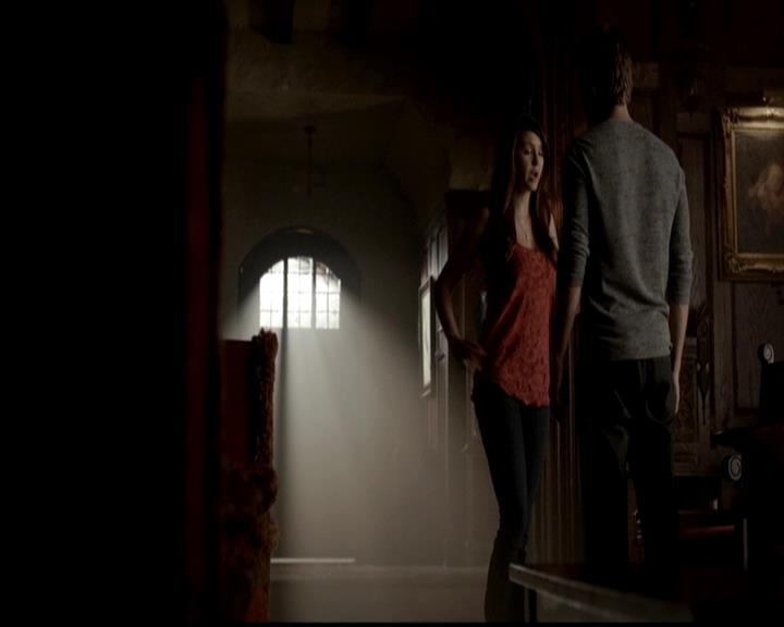 VampireDiariesWorld-dot-org_4x23Graduation0830.jpg