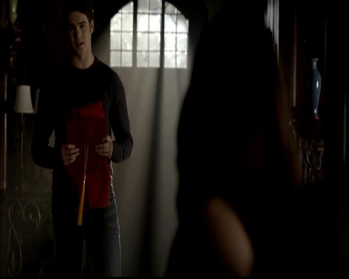 VampireDiariesWorld-dot-org_4x23Graduation0843.jpg