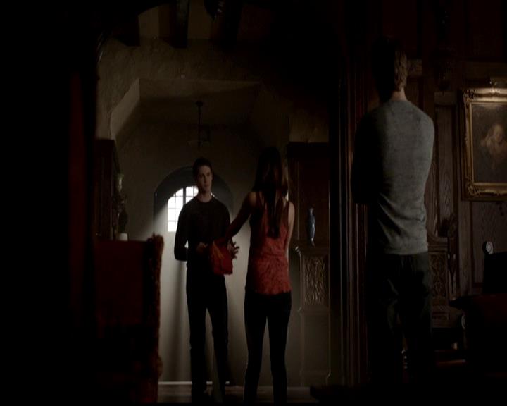 VampireDiariesWorld-dot-org_4x23Graduation0862.jpg