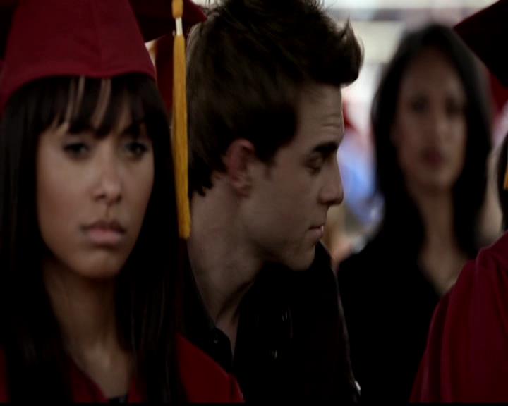 VampireDiariesWorld-dot-org_4x23Graduation1017.jpg