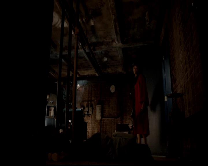 VampireDiariesWorld-dot-org_4x23Graduation1061.jpg