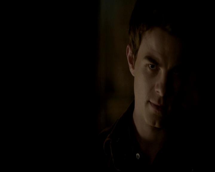 VampireDiariesWorld-dot-org_4x23Graduation1071.jpg