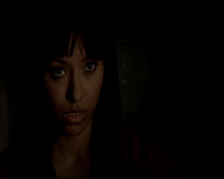 VampireDiariesWorld-dot-org_4x23Graduation1079.jpg