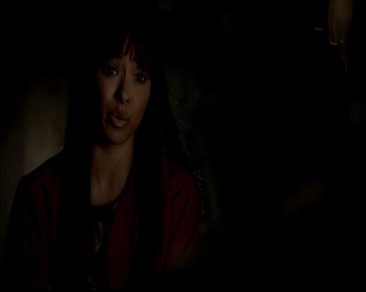 VampireDiariesWorld-dot-org_4x23Graduation1085.jpg