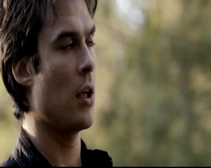 VampireDiariesWorld-dot-org_4x23Graduation1127.jpg