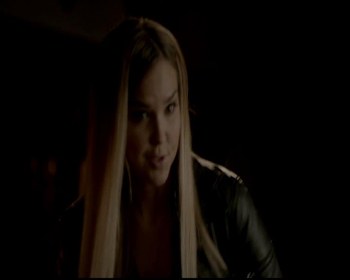 VampireDiariesWorld-dot-org_4x23Graduation1270.jpg