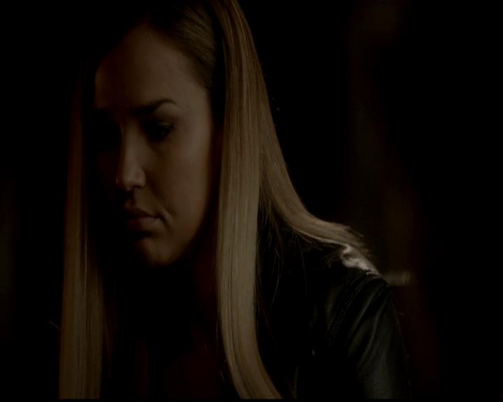 VampireDiariesWorld-dot-org_4x23Graduation1296.jpg