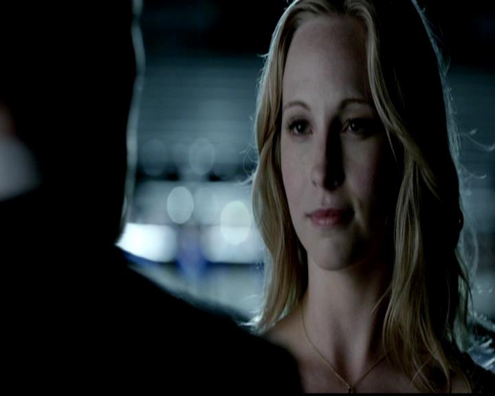 VampireDiariesWorld-dot-org_4x23Graduation1409.jpg