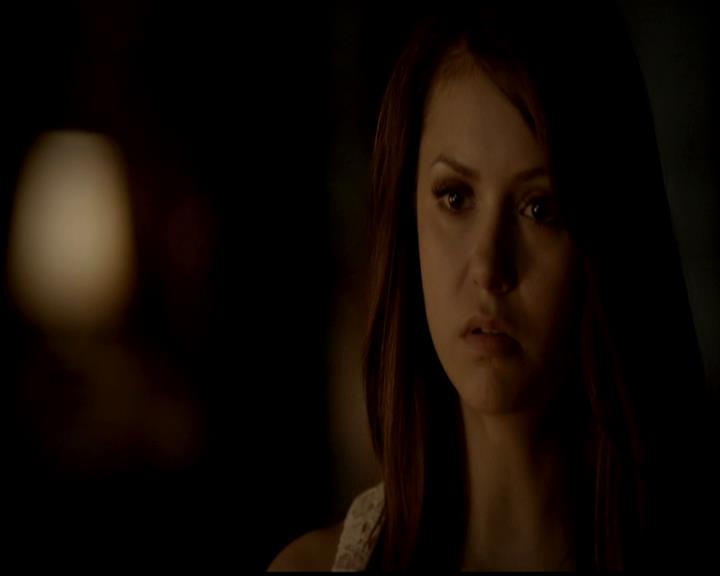 VampireDiariesWorld-dot-org_4x23Graduation1517.jpg