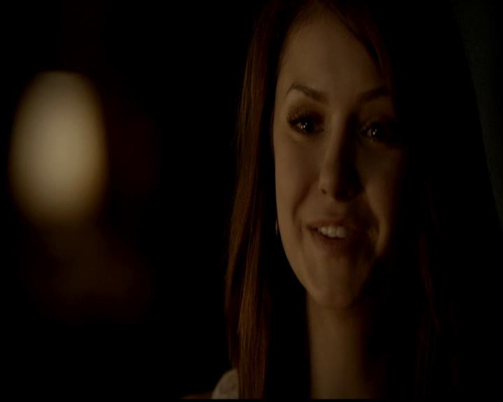 VampireDiariesWorld-dot-org_4x23Graduation1519.jpg