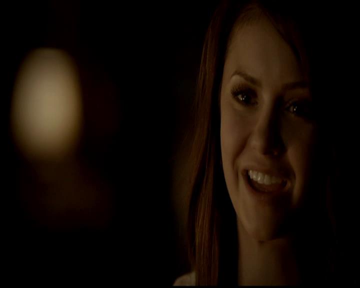 VampireDiariesWorld-dot-org_4x23Graduation1521.jpg