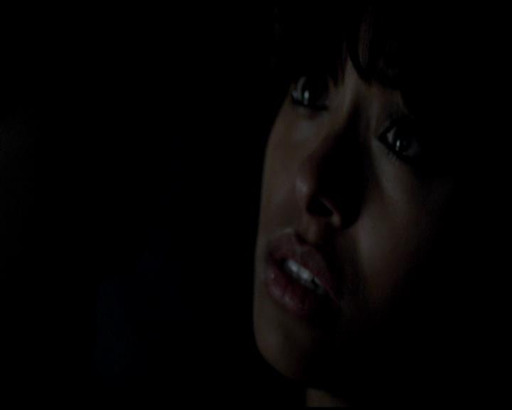 VampireDiariesWorld-dot-org_4x23Graduation1908.jpg