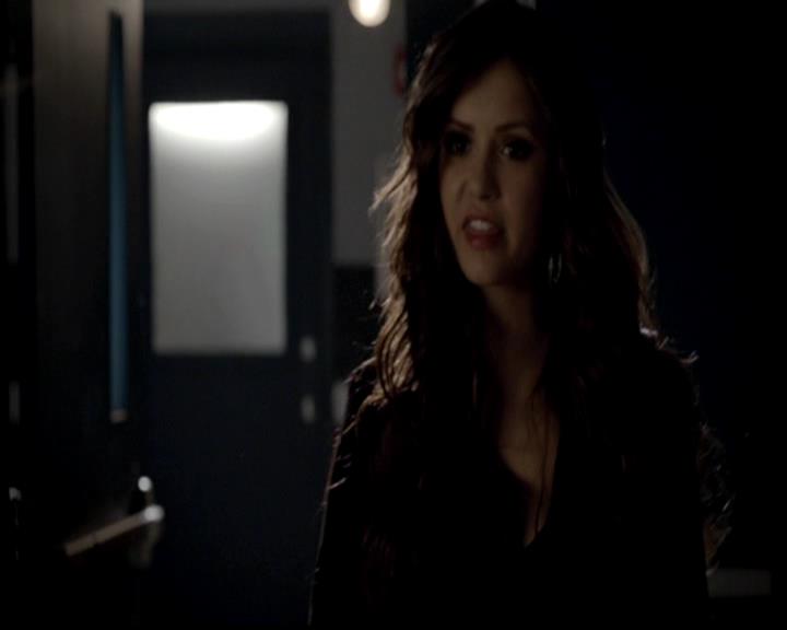 VampireDiariesWorld-dot-org_4x23Graduation2042.jpg
