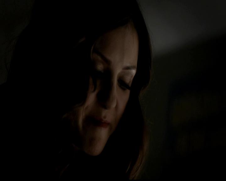 VampireDiariesWorld-dot-org_4x23Graduation2132.jpg