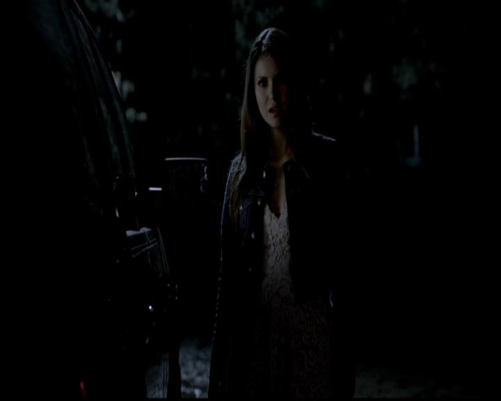 VampireDiariesWorld-dot-org_4x23Graduation2188.jpg