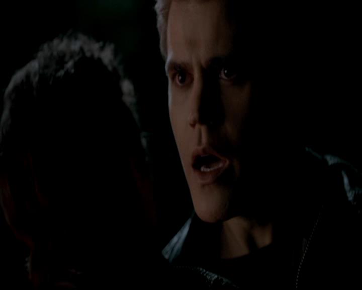 VampireDiariesWorld-dot-org_4x23Graduation2254.jpg