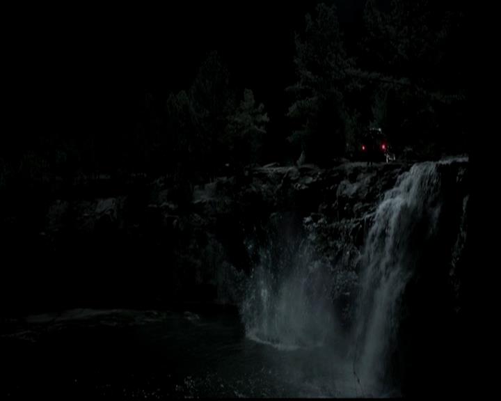 VampireDiariesWorld-dot-org_4x23Graduation2268.jpg