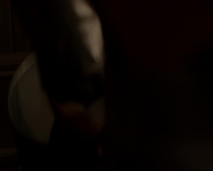 VampireDiariesWorld-dot-org_DeletedScene-4x02Memorial0008.jpg
