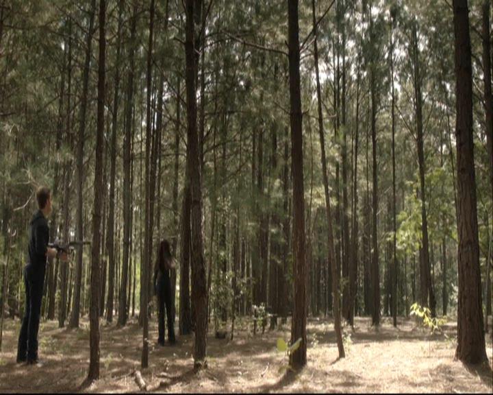 VampireDiariesWorld-dot-org_DeletedScene-4x04TheFive0016.jpg