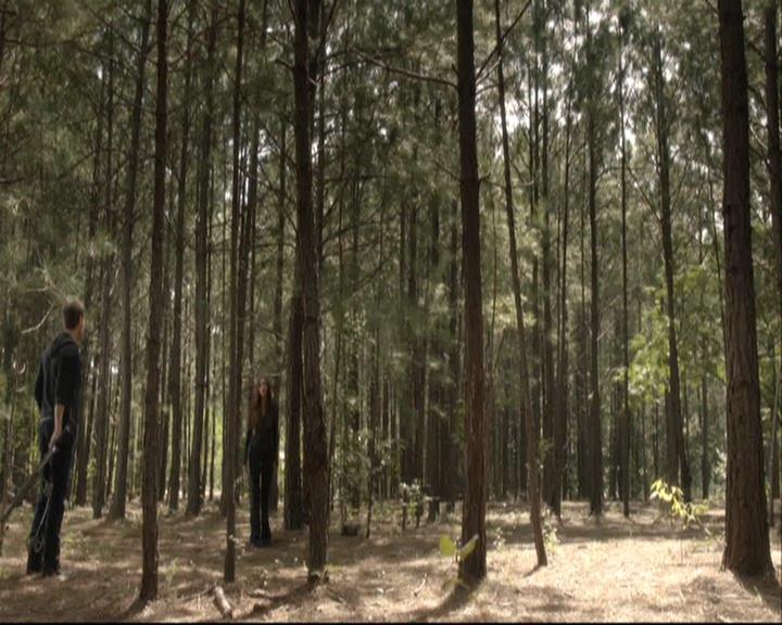 VampireDiariesWorld-dot-org_DeletedScene-4x04TheFive0017.jpg