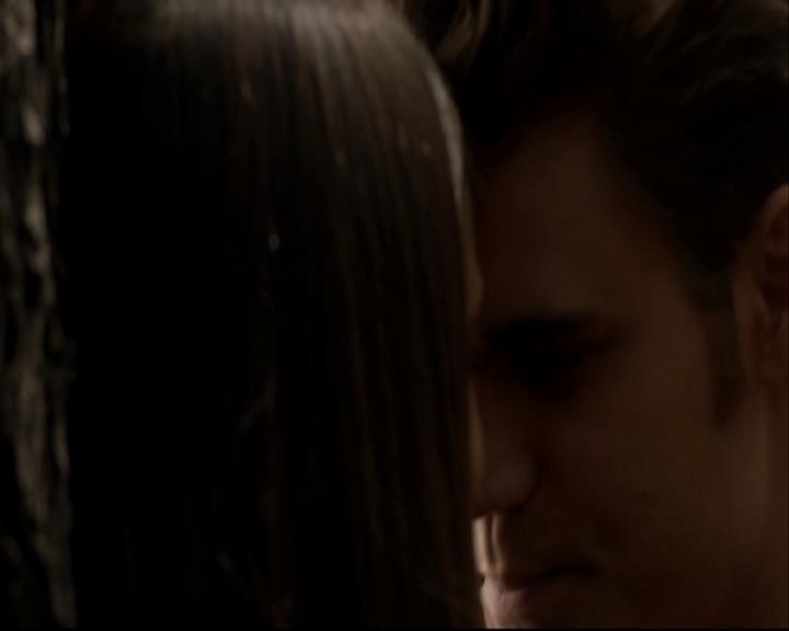 VampireDiariesWorld-dot-org_DeletedScene-4x04TheFive0107.jpg