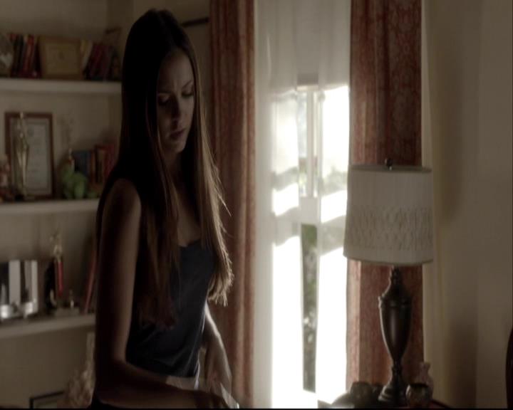 VampireDiariesWorld-dot-org_DeletedScenes-4x06WeAllGoALittleMadSometimes0006.jpg