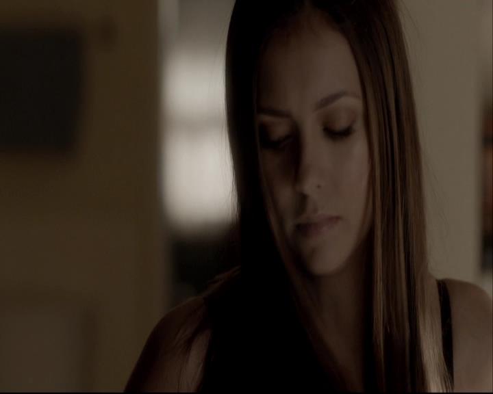 VampireDiariesWorld-dot-org_DeletedScenes-4x06WeAllGoALittleMadSometimes0009.jpg