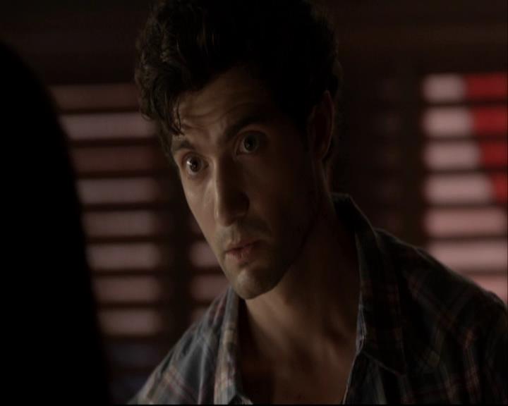 VampireDiariesWorld-dot-org_DeletedScenes-4x06WeAllGoALittleMadSometimes0056.jpg